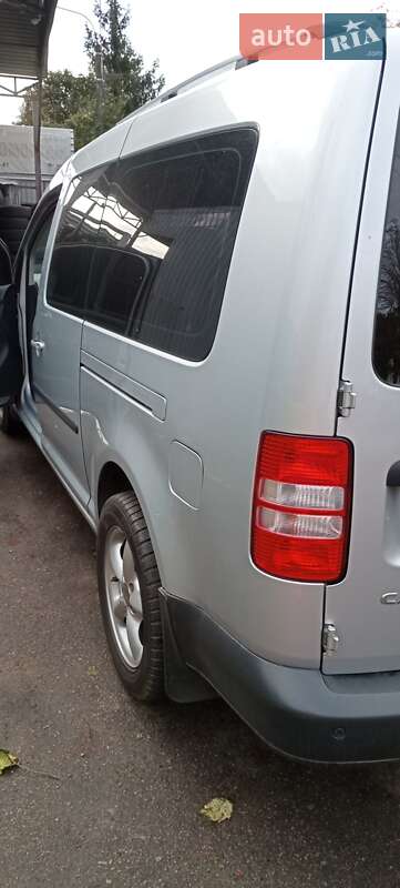 Минивэн Volkswagen Caddy 2015 в Житомире