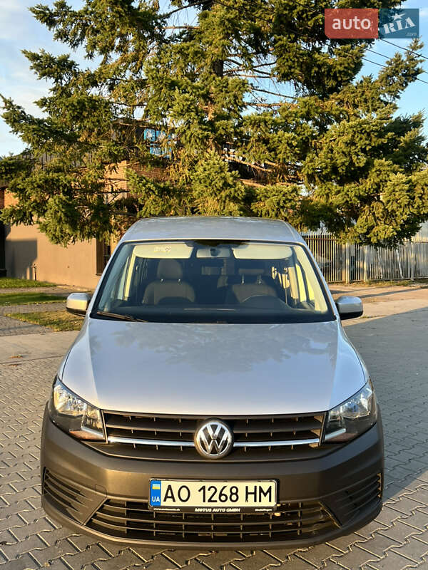 Минивэн Volkswagen Caddy 2016 в Виноградове фото 2 Минивэн Volkswagen Caddy 2016 в Виноградове