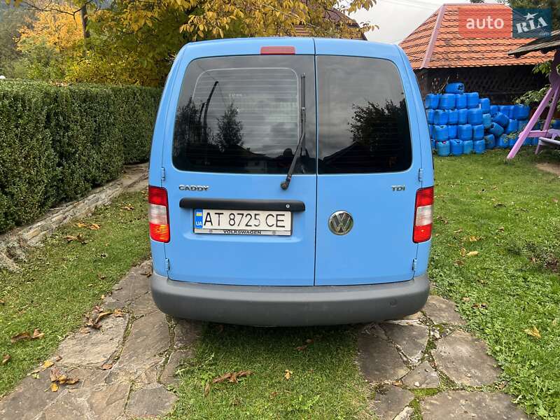 Минивэн Volkswagen Caddy 2006 в Яремче