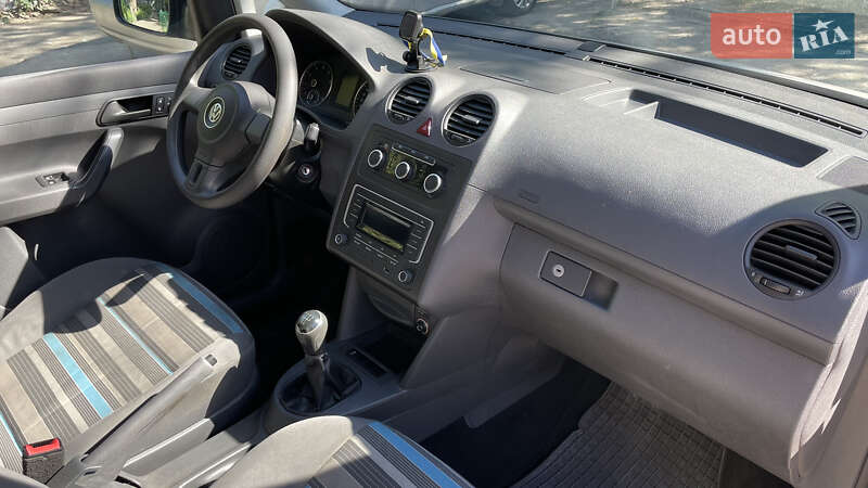 Минивэн Volkswagen Caddy 2012 в Днепре