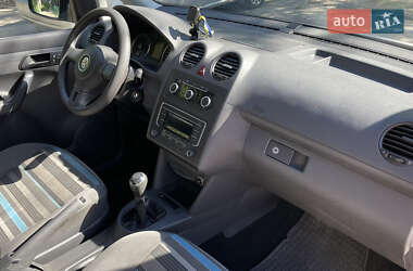 Мінівен Volkswagen Caddy 2012 в 