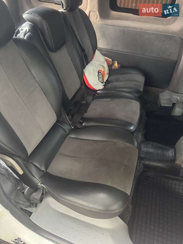 Минивэн Volkswagen Caddy 2007 в Львове