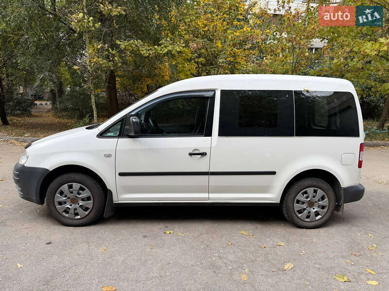 Минивэн Volkswagen Caddy 2007 в Днепре