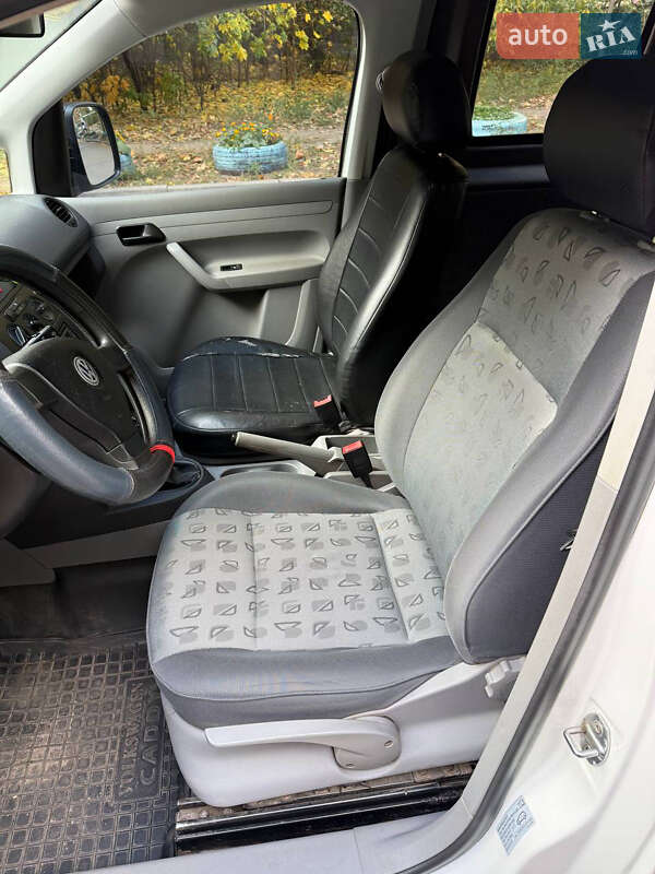 Минивэн Volkswagen Caddy 2007 в Днепре
