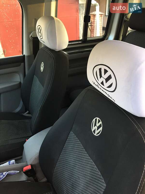 Минивэн Volkswagen Caddy 2009 в Залещиках