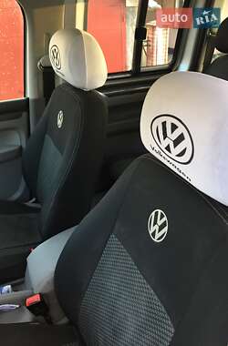 Минивэн Volkswagen Caddy 2009 в 
