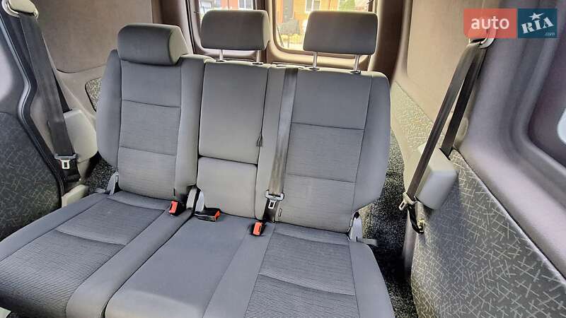 Минивэн Volkswagen Caddy 2008 в Киеве