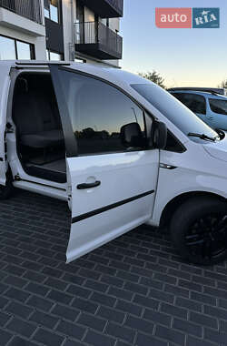 Мінівен Volkswagen Caddy 2015 в 