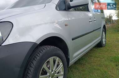 Мінівен Volkswagen Caddy 2011 в 