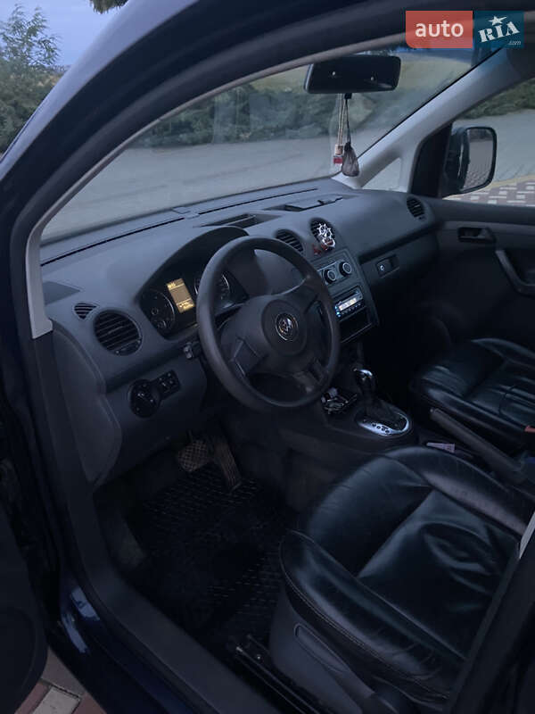 Грузовой фургон Volkswagen Caddy 2011 в Одессе