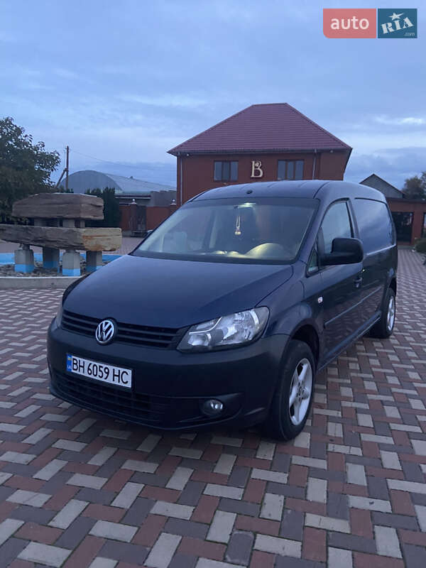 Volkswagen Caddy 2011