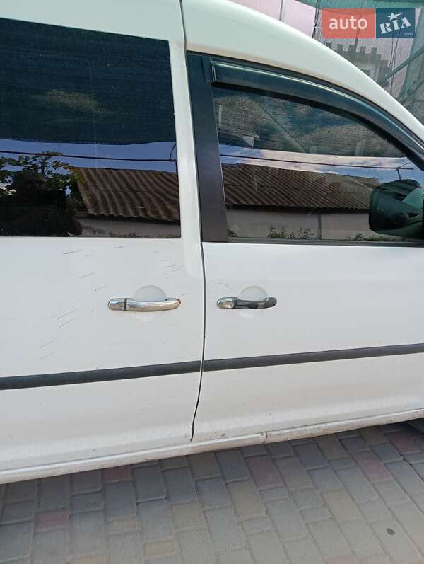Мінівен Volkswagen Caddy 2006 в Врадіївці фото 3 Мінівен Volkswagen Caddy 2006 в Врадіївці