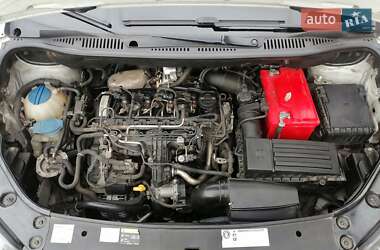 Вантажний фургон Volkswagen Caddy 2014 в 
