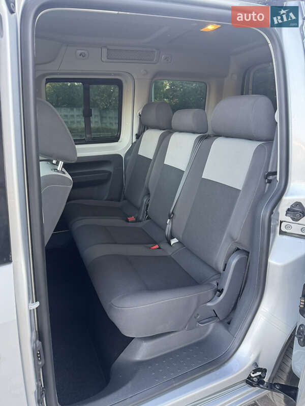 Мінівен Volkswagen Caddy 2014 в Львові фото 22 Мінівен Volkswagen Caddy 2014 в Львові