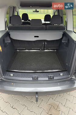 Минивэн Volkswagen Caddy 2018 в 