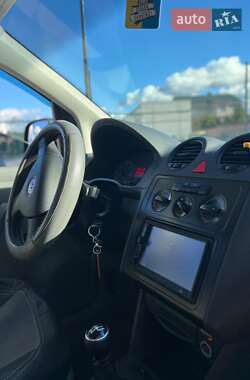 Минивэн Volkswagen Caddy 2008 в 
