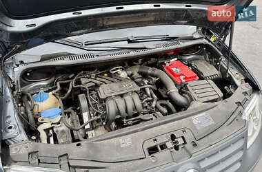 Мінівен Volkswagen Caddy 2005 в 