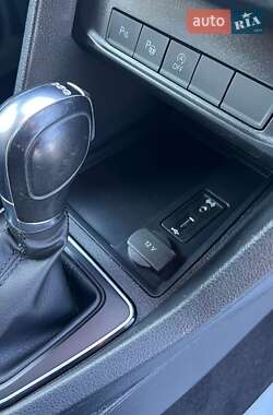Мінівен Volkswagen Caddy 2019 в  фото 16 Мінівен Volkswagen Caddy 2019 в