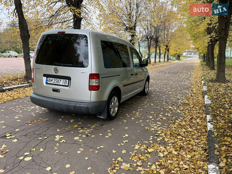 Минивэн Volkswagen Caddy 2005 в Житомире
