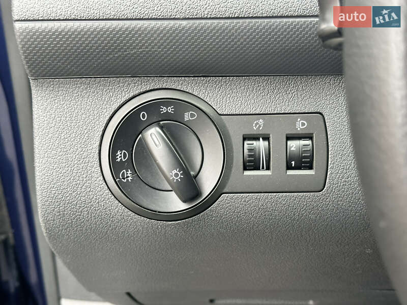Минивэн Volkswagen Caddy 2008 в Виннице