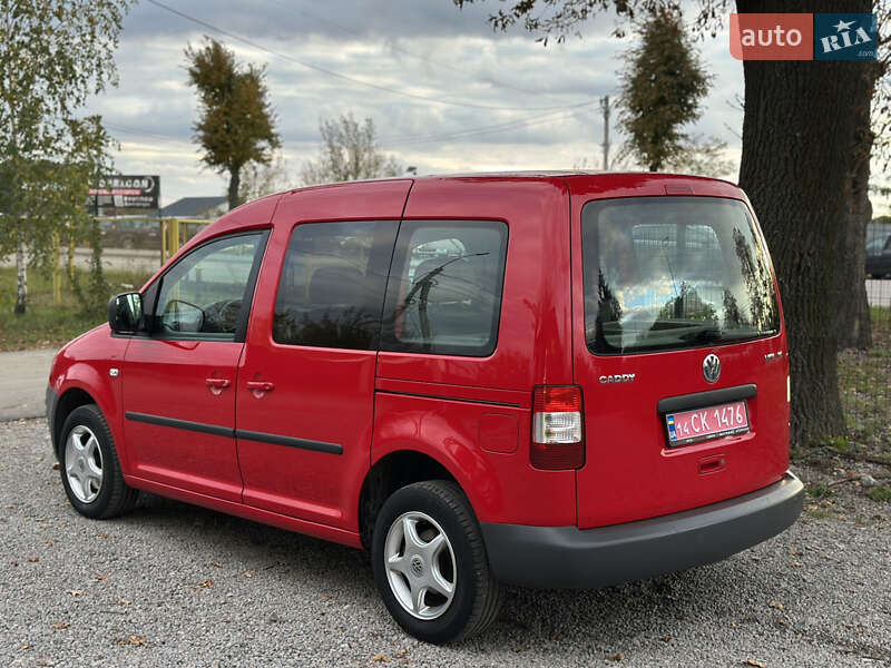 Минивэн Volkswagen Caddy 2006 в Виннице