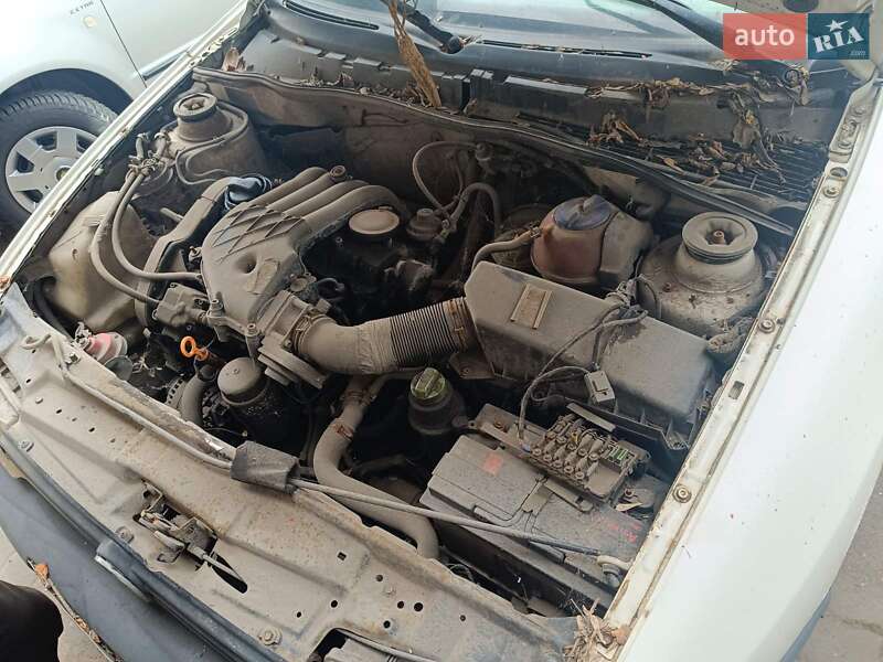 Грузовой фургон Volkswagen Caddy 2002 в Днепре фото 5 Грузовой фургон Volkswagen Caddy 2002 в Днепре