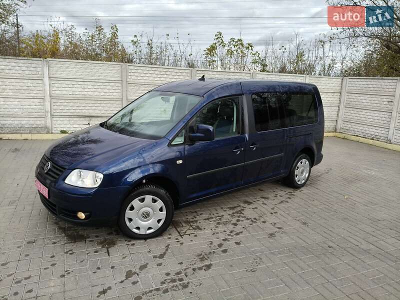 Минивэн Volkswagen Caddy 2009 в Ровно