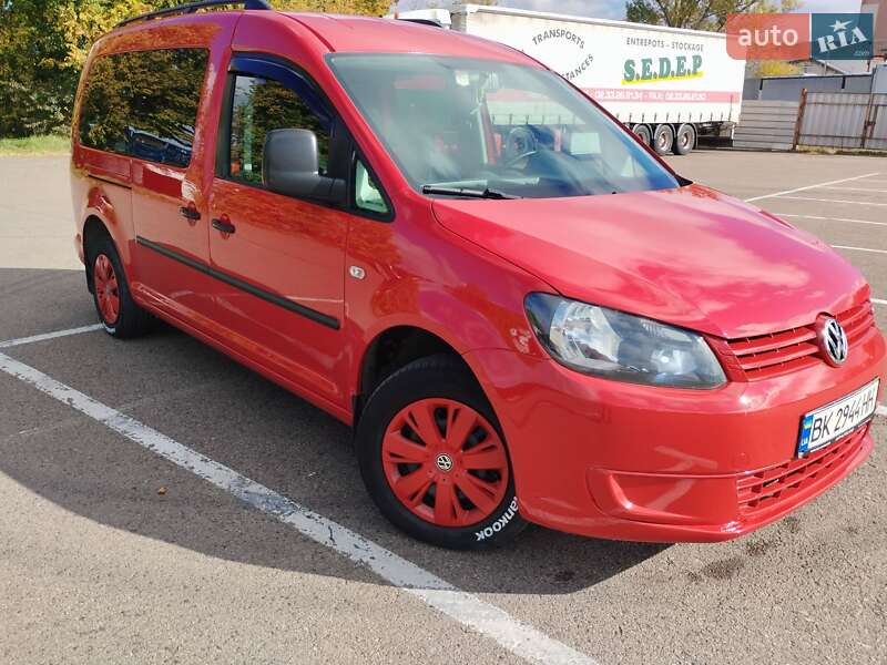 Минивэн Volkswagen Caddy 2014 в Ровно