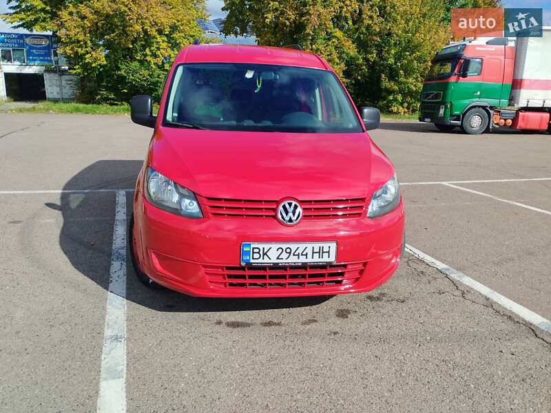 Минивэн Volkswagen Caddy 2014 в Ровно