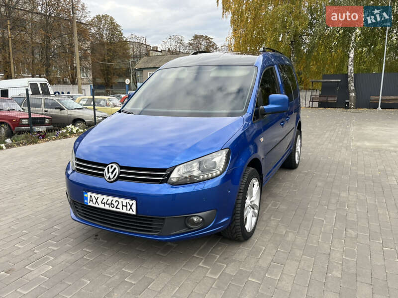 Минивэн Volkswagen Caddy 2014 в Миргороде