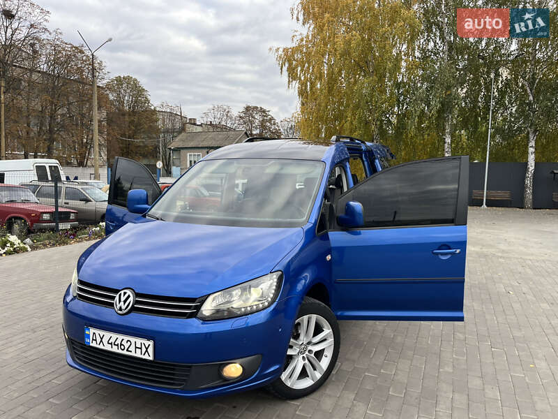 Минивэн Volkswagen Caddy 2014 в Миргороде