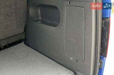 Минивэн Volkswagen Caddy 2014 в 