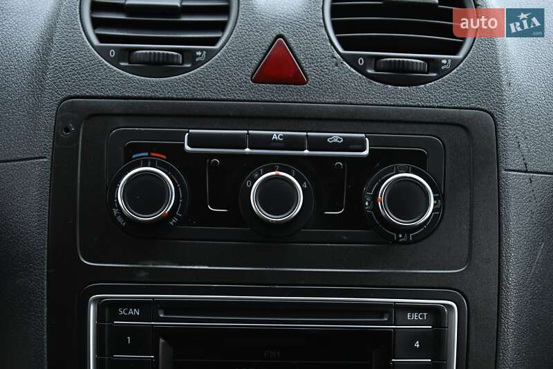 Минивэн Volkswagen Caddy 2012 в Бердичеве фото 23 Минивэн Volkswagen Caddy 2012 в Бердичеве