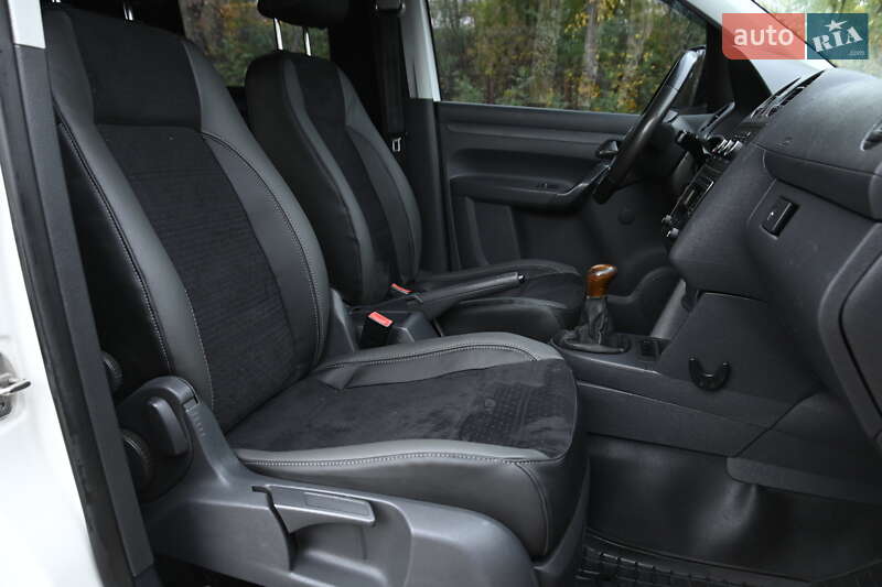 Минивэн Volkswagen Caddy 2012 в Бердичеве фото 34 Минивэн Volkswagen Caddy 2012 в Бердичеве