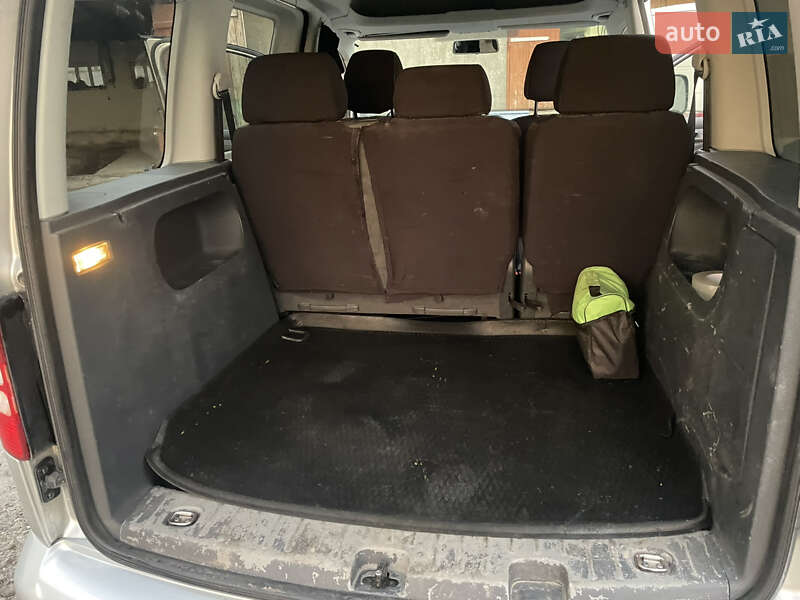 Минивэн Volkswagen Caddy 2011 в Шумске фото 9 Минивэн Volkswagen Caddy 2011 в Шумске