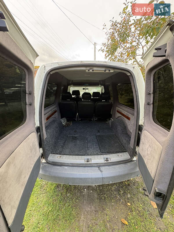 Минивэн Volkswagen Caddy 2008 в Львове