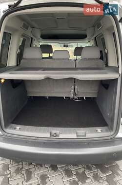 Мінівен Volkswagen Caddy 2011 в  фото 12 Мінівен Volkswagen Caddy 2011 в