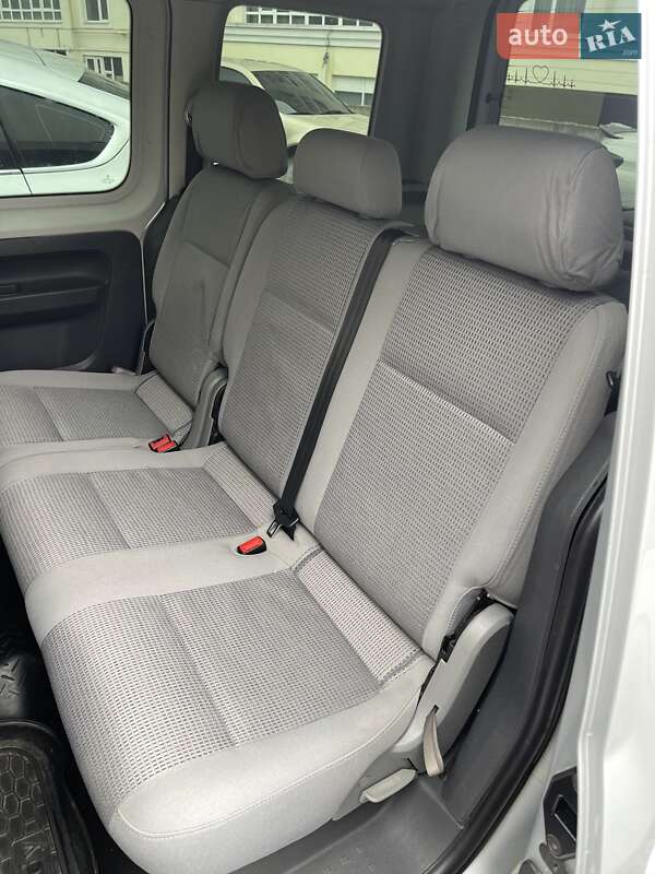 Минивэн Volkswagen Caddy 2011 в Хмельницком