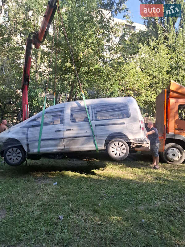 Мінівен Volkswagen Caddy 2008 в Києві