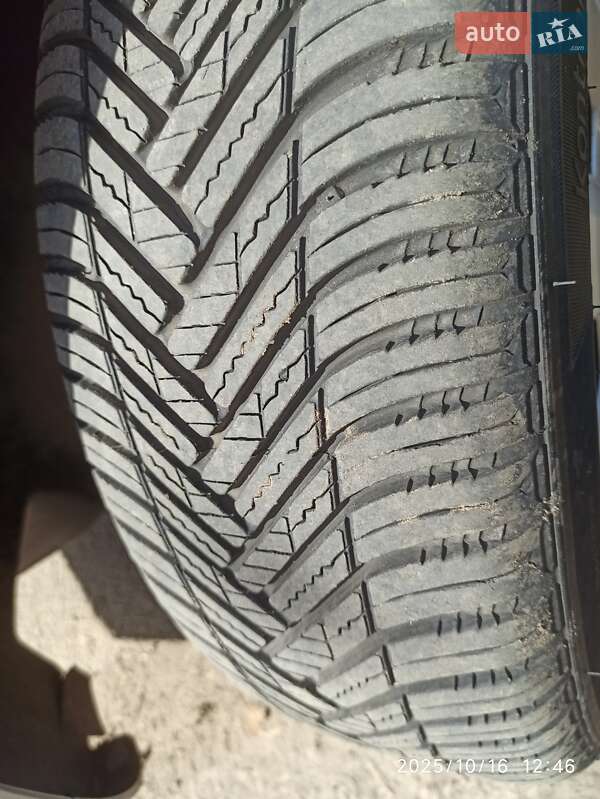 Минивэн Volkswagen Caddy 2010 в Ровно фото 31 Минивэн Volkswagen Caddy 2010 в Ровно