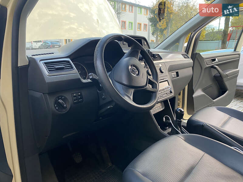 Минивэн Volkswagen Caddy 2017 в Ивано-Франковске