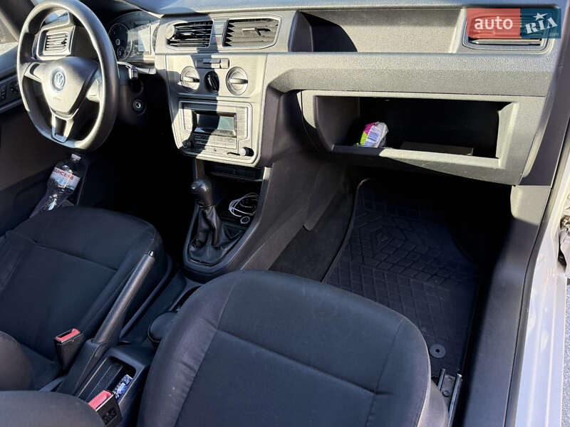 Мінівен Volkswagen Caddy 2015 в Тернополі фото 22 Мінівен Volkswagen Caddy 2015 в Тернополі