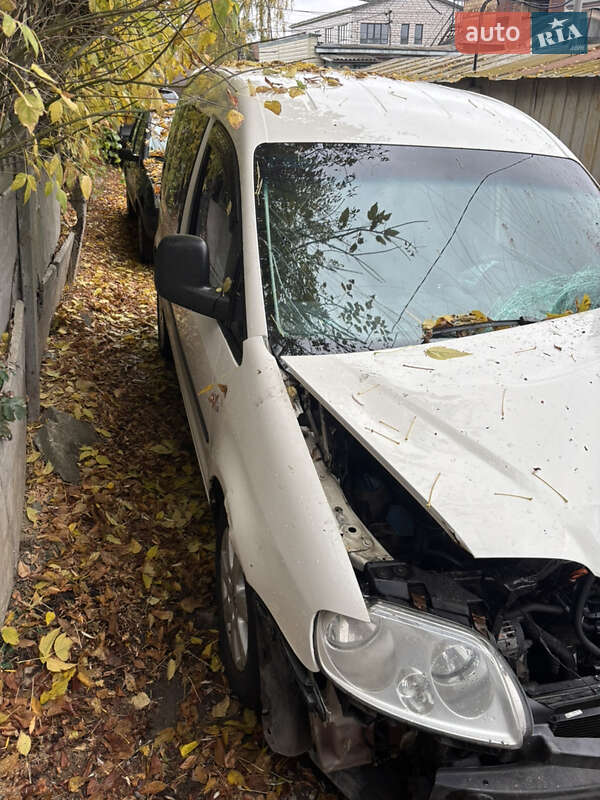 Мінівен Volkswagen Caddy 2009 в Києві фото 7 Мінівен Volkswagen Caddy 2009 в Києві