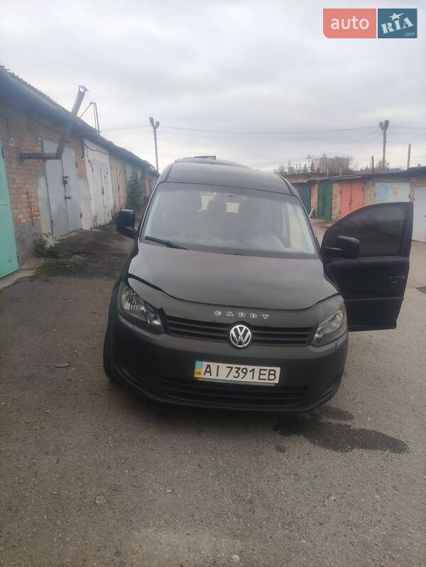 Мінівен Volkswagen Caddy 2012 в Миронівці