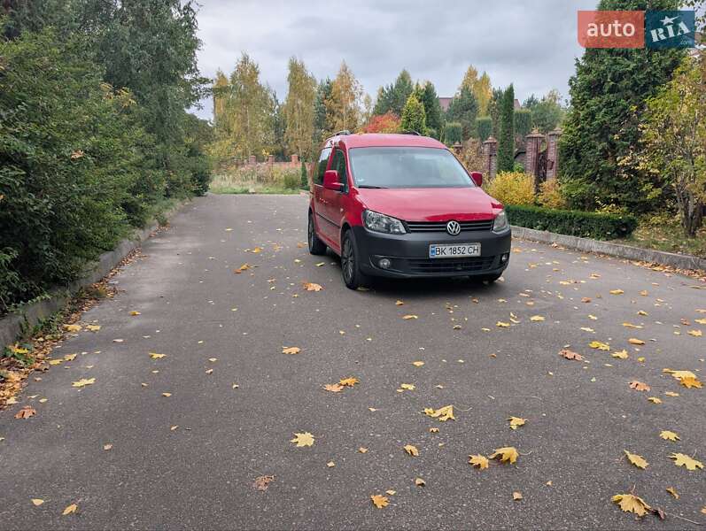 Минивэн Volkswagen Caddy 2011 в Ровно фото 2 Минивэн Volkswagen Caddy 2011 в Ровно