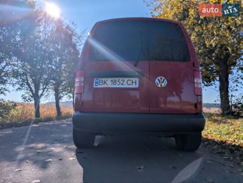 Минивэн Volkswagen Caddy 2011 в Ровно фото 4 Минивэн Volkswagen Caddy 2011 в Ровно