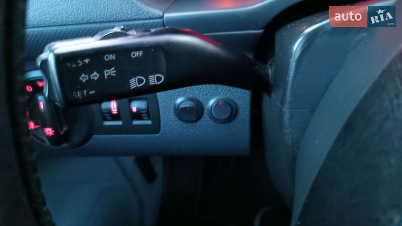 Минивэн Volkswagen Caddy 2006 в Сарнах фото 87 Минивэн Volkswagen Caddy 2006 в Сарнах