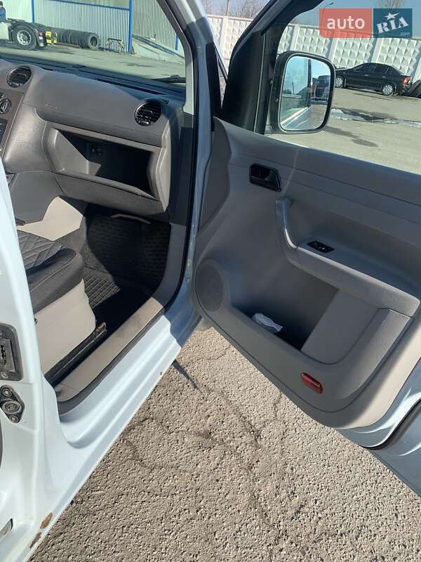 Минивэн Volkswagen Caddy 2008 в Хмельницком