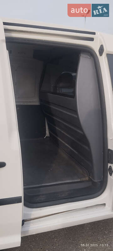 Грузовой фургон Volkswagen Caddy 2013 в Виноградове фото 16 Грузовой фургон Volkswagen Caddy 2013 в Виноградове