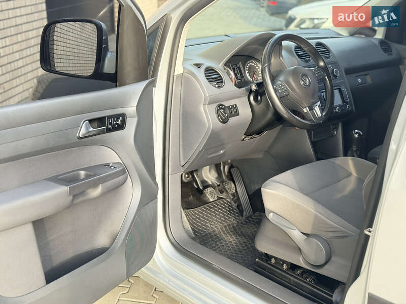 Мінівен Volkswagen Caddy 2013 в Сарнах фото 29 Мінівен Volkswagen Caddy 2013 в Сарнах